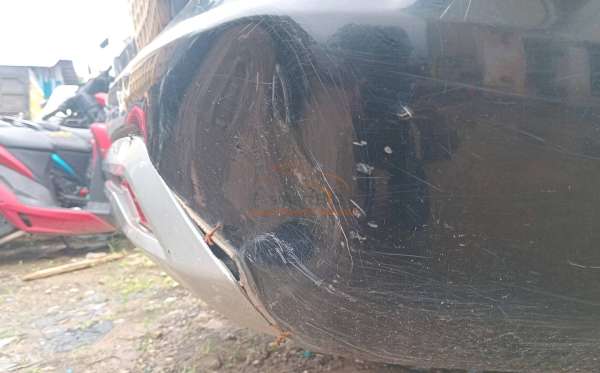 MITSUBISHI PAJERO SPORT 2.5L GLX (4X4)