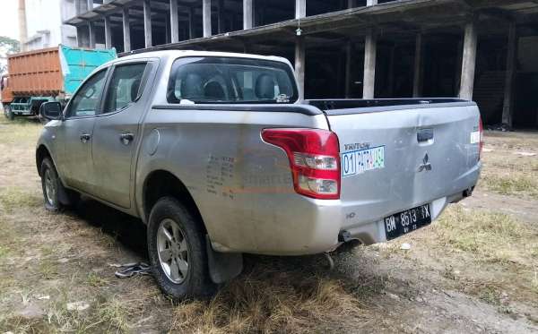 MITSUBISHI DC HDX 4X4