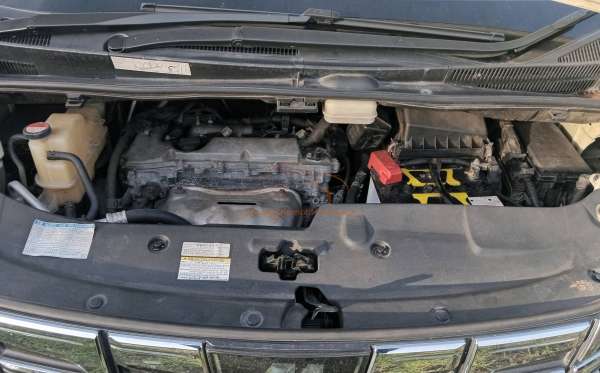 TOYOTA ALPHARD 2.5