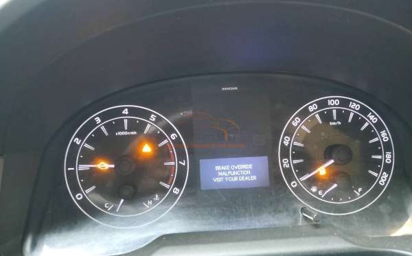 TOYOTA KIJANG INNOVA G