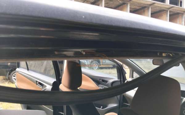 TOYOTA KIJANG INNOVA G