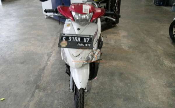 YAMAHA MIO J CW