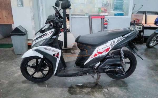 YAMAHA MIO M3 125 BLUE CORE