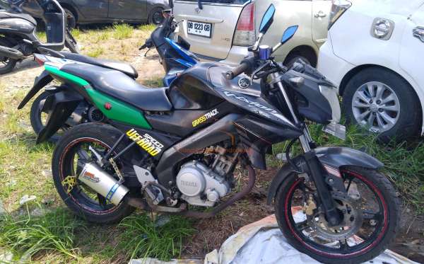 YAMAHA VIXION