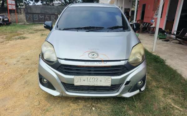 DAIHATSU AYLA 1.0 X