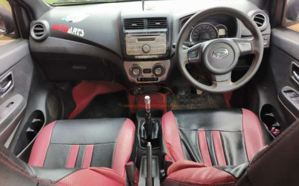 DAIHATSU AYLA 1.0 X