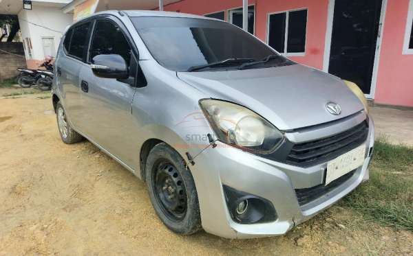 DAIHATSU AYLA 1.0 X