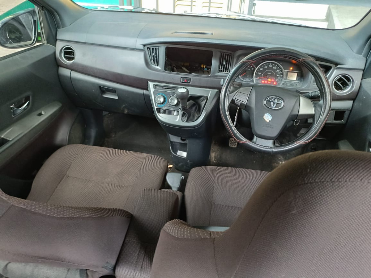 TOYOTA  CALYA  1.2 G M/T