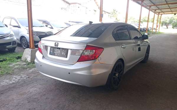HONDA CIVIC FB2