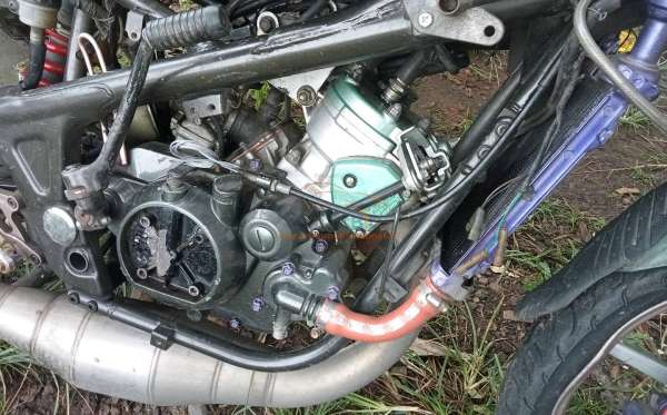 KAWASAKI NINJA 150 RR