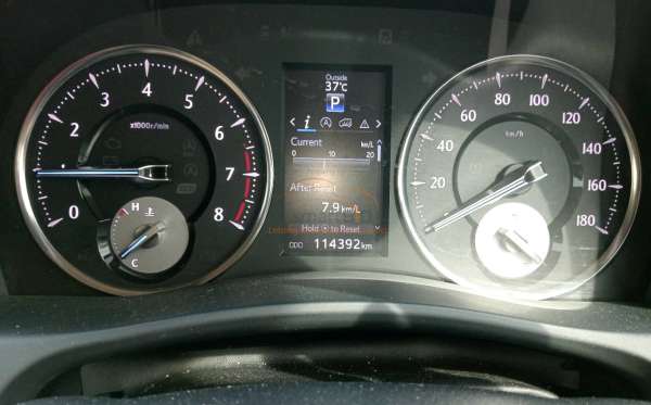 TOYOTA ALPHARD 2.5 G