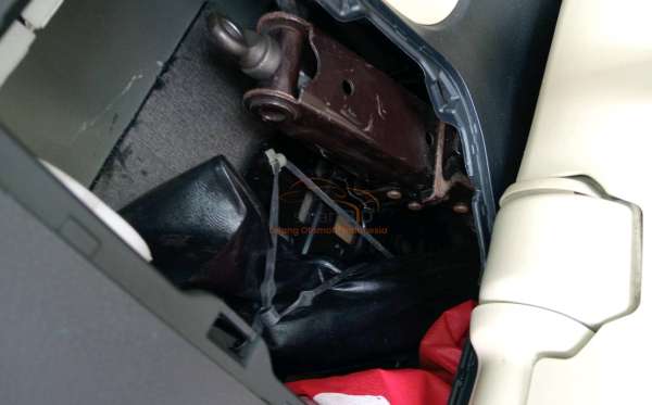 TOYOTA ALPHARD 2.5 G