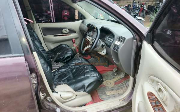 TOYOTA AVANZA 1.3 G
