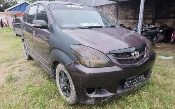 TOYOTA AVANZA 1.3 G