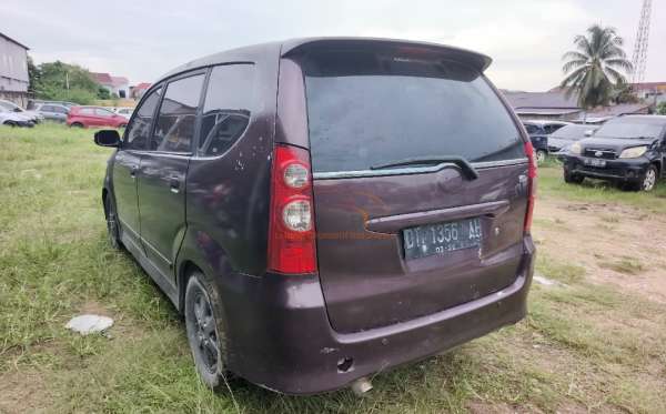 TOYOTA AVANZA 1.3 G
