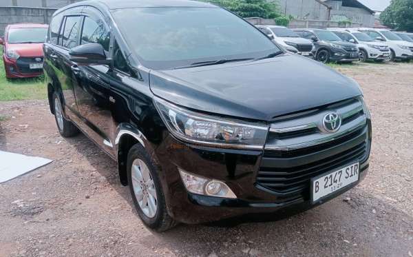 TOYOTA INNOVA G