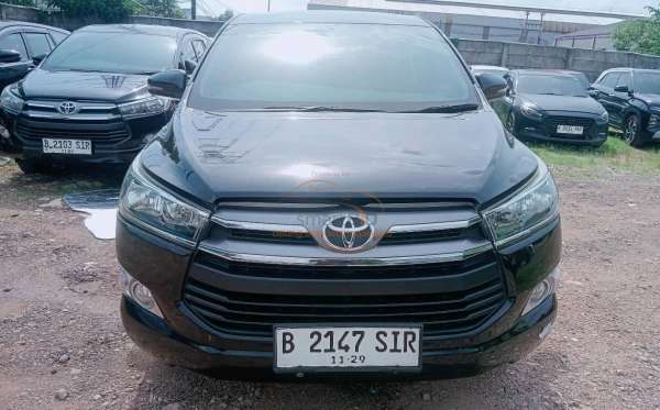 TOYOTA INNOVA G