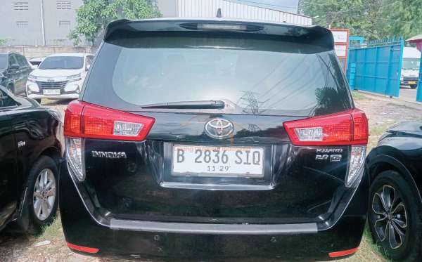 TOYOTA INNOVA G