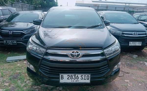 TOYOTA INNOVA G