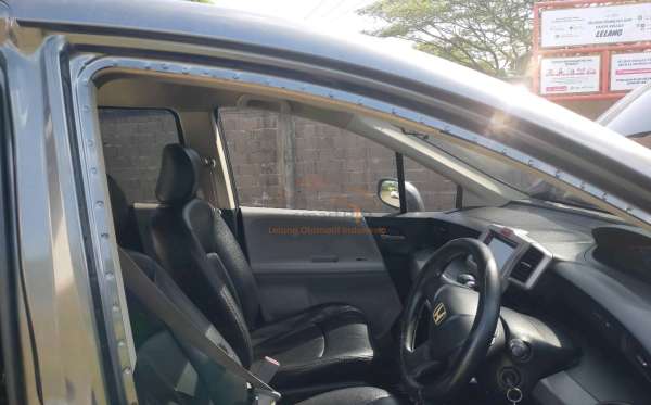 HONDA FREED GB3 1.5 E