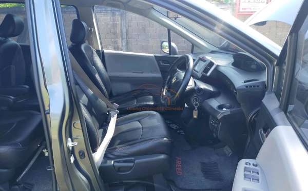 HONDA FREED GB3 1.5 E