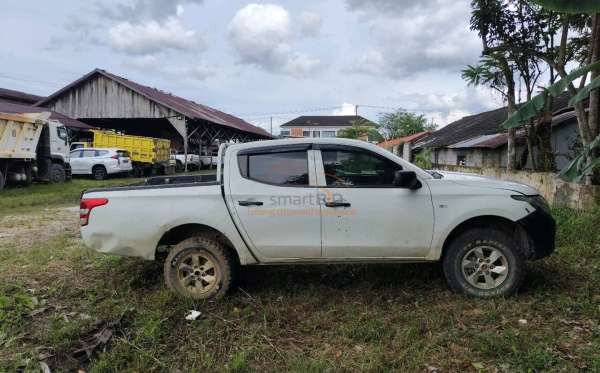 MITSUBISHI DC HDX 4X4