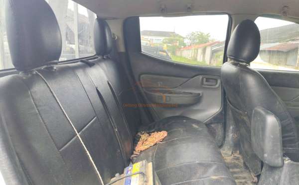 MITSUBISHI DC HDX 4X4