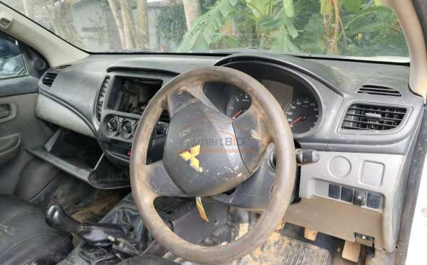 MITSUBISHI DC HDX 4X4