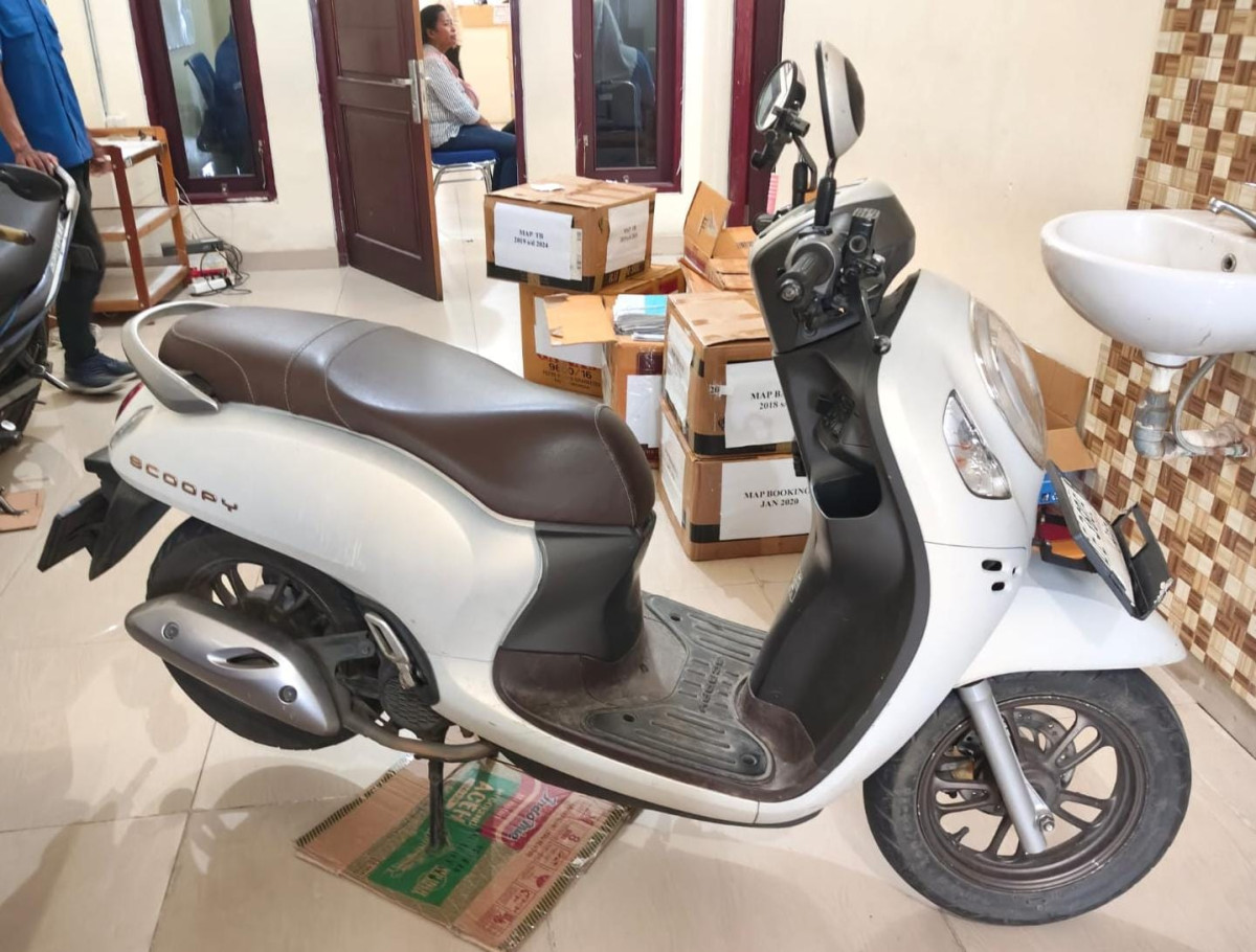 HONDA SCOOPY PRESTIGE