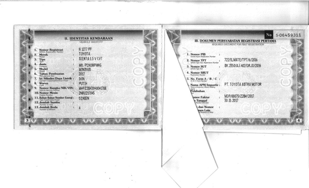 TOYOTA  SIENTA  1.5V