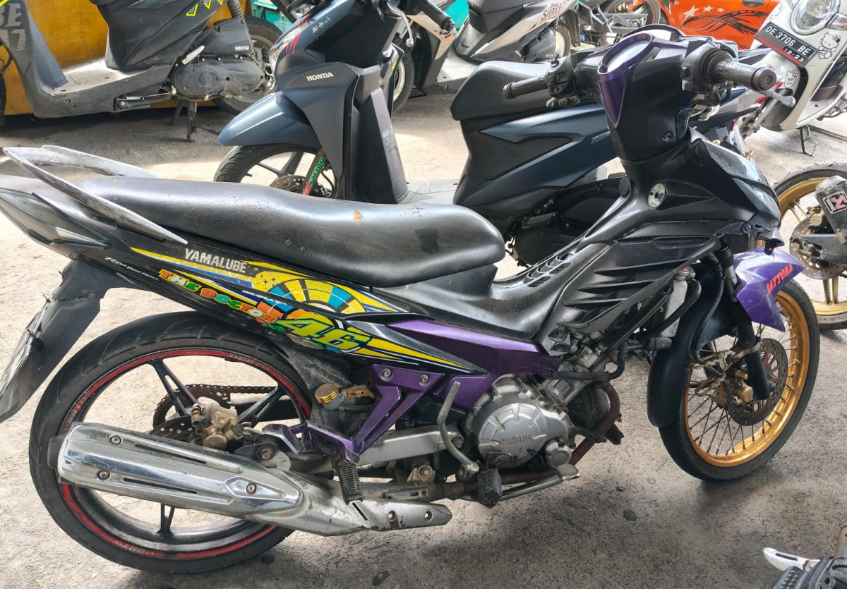 YAMAHA JUPITER MX CW