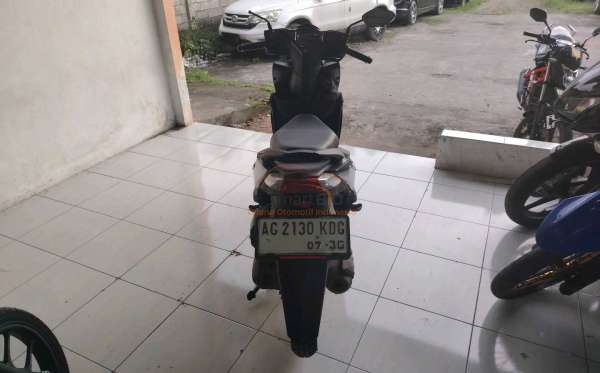 HONDA  BEAT