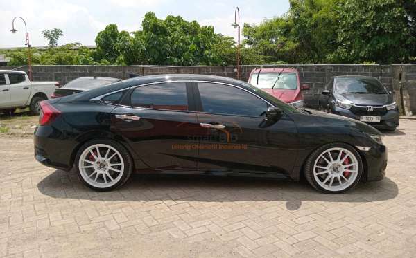 HONDA  CIVIC  1.5 TC