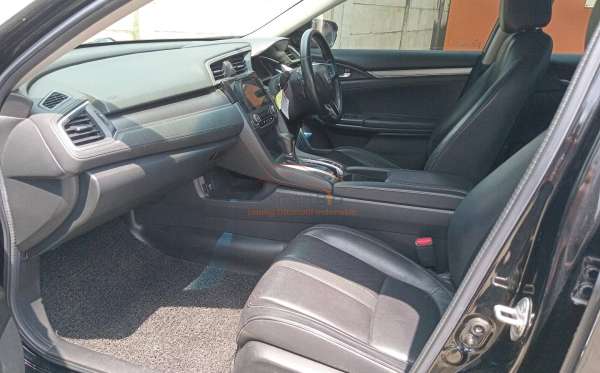 HONDA  CIVIC  1.5 TC