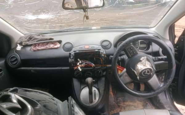 MAZDA MAZDA 2 1.5L
