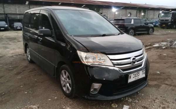 NISSAN SERENA HIGHWAY STAR