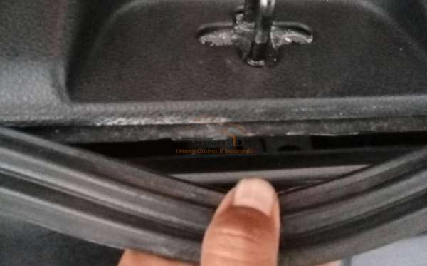 NISSAN SERENA HIGHWAY STAR