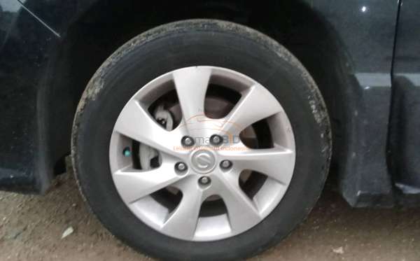 NISSAN SERENA HIGHWAY STAR