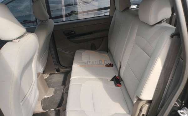 WULING CONFERO