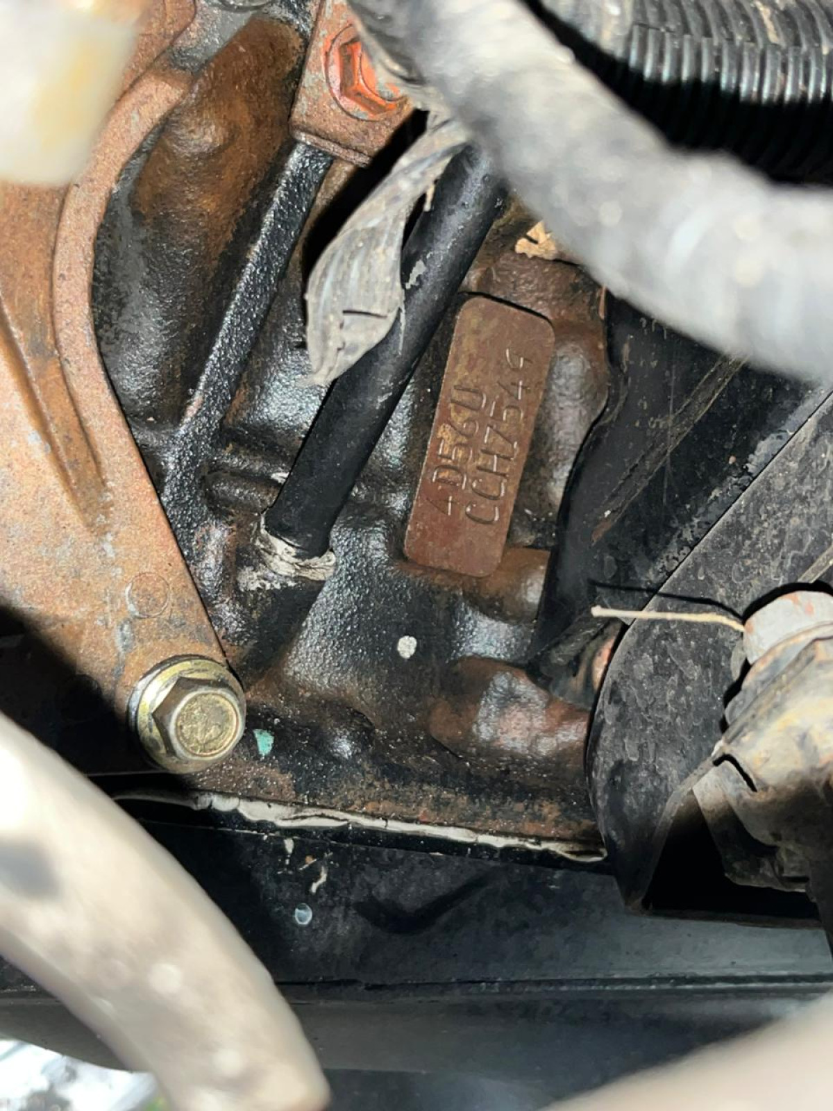 MITSUBISHI PAJERO SPORT 2.5 D EXCEED (4X2)