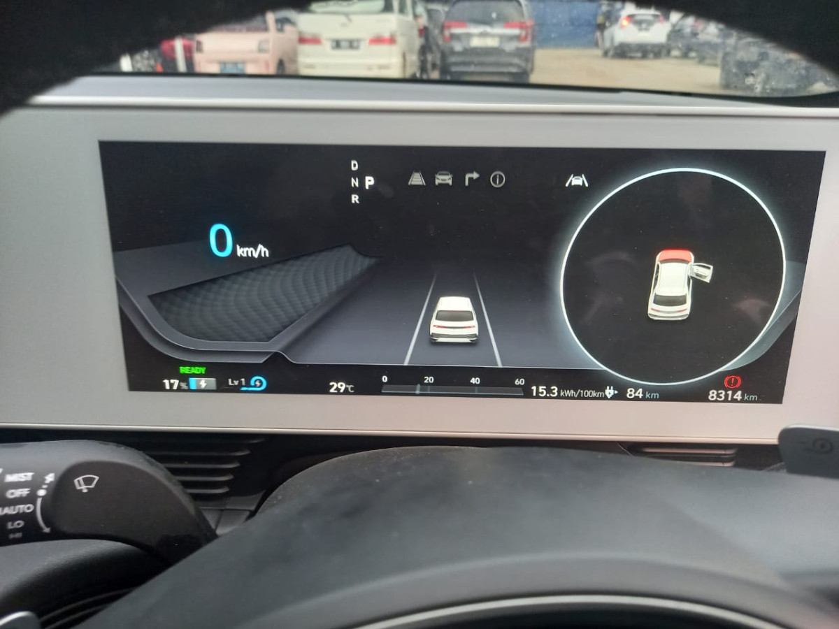 HYUNDAI  IONIQ  5 EV SIGNATURE