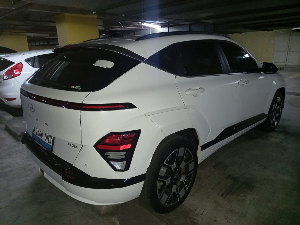 HYUNDAI KONA EV