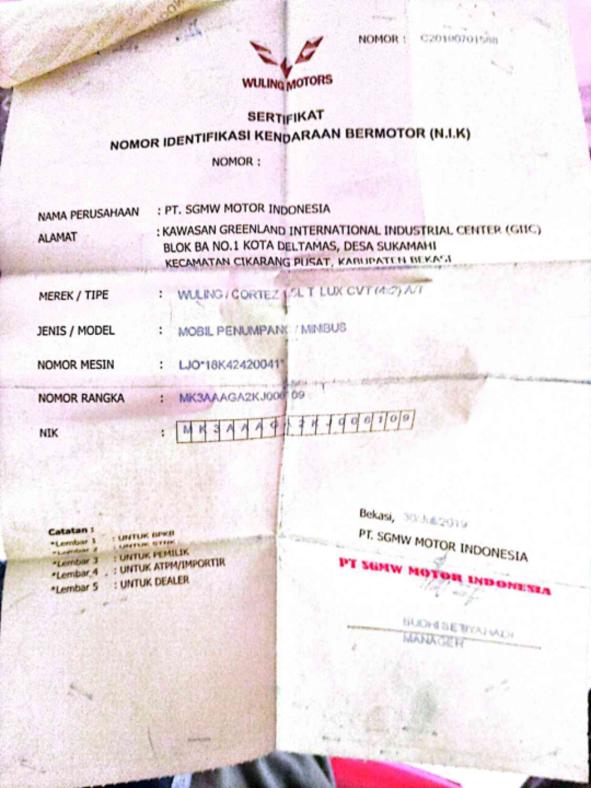 WULING CORTEZ 1.5 LUX