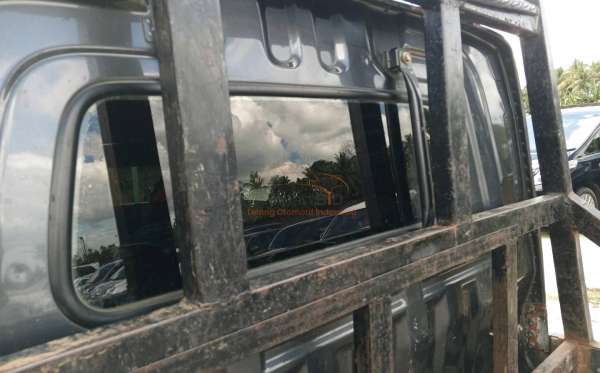 DAIHATSU GRAN MAX PU AC PS 1.5