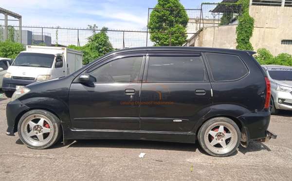 DAIHATSU  XENIA  Li VVTI