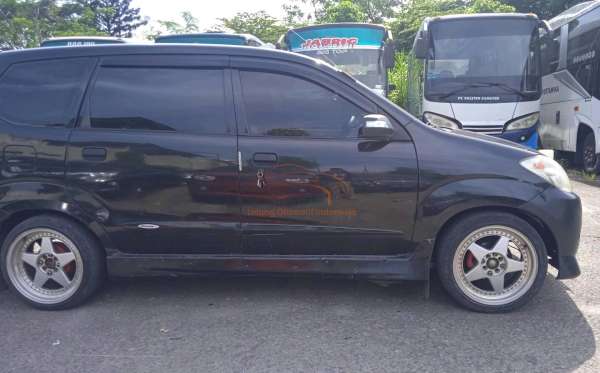 DAIHATSU  XENIA  Li VVTI