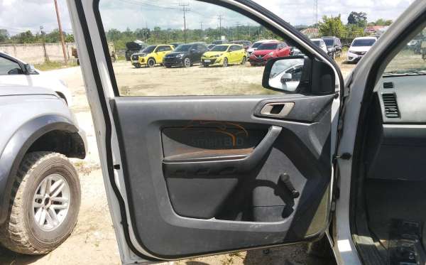 FORD RANGER BASE 2.2L