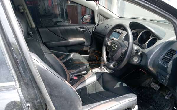 HONDA GD8 1.5 CBU AT