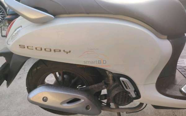 HONDA SCOOPY PRESTIGE