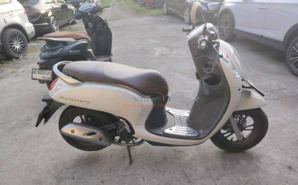 HONDA SCOOPY PRESTIGE